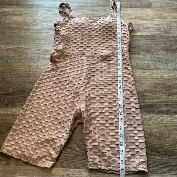 3/$25  NWT Fitness Romper & Cover small - Picture 7 of 10